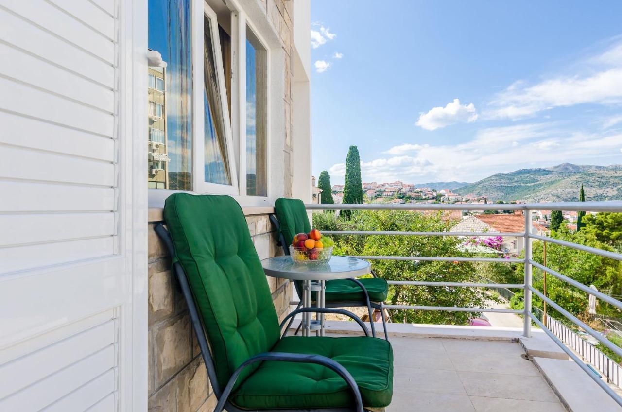 & V&m Guest house 4*